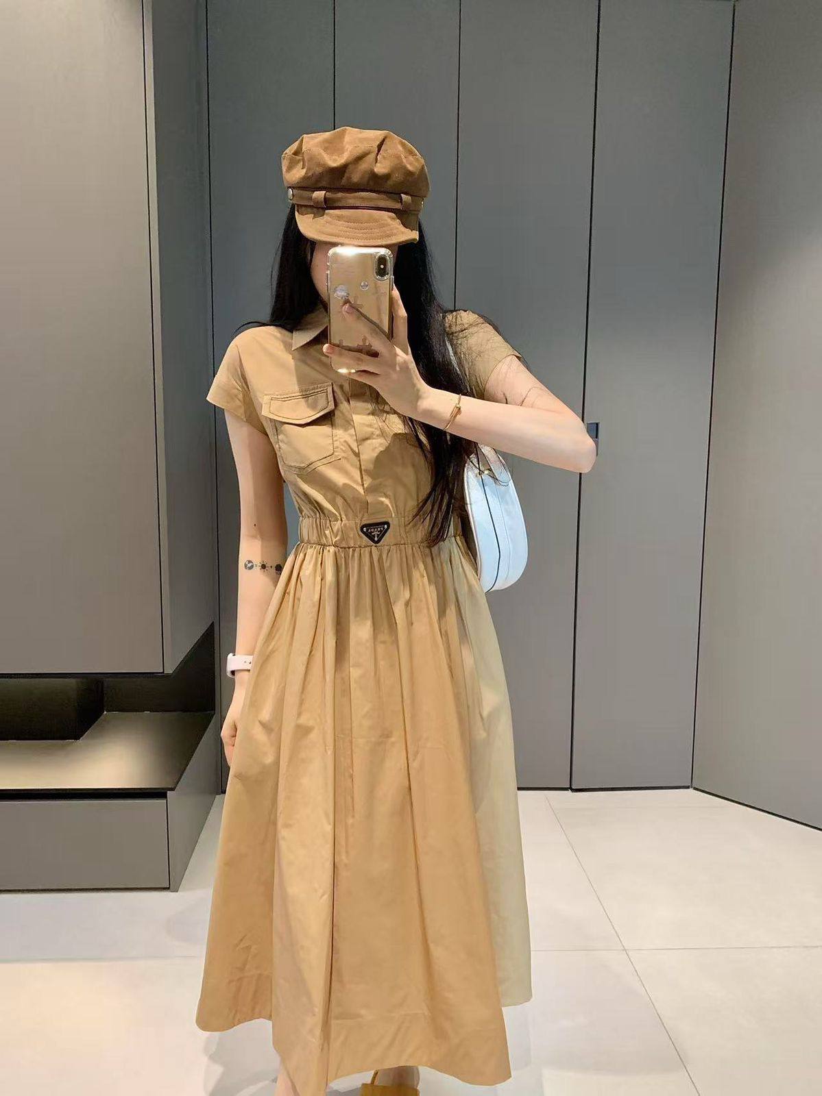 *New collections 
190 dhs👑
*good  quality  
*Sizes:S M L 
*AVAILABL

Zain231
♥️♥️♥️