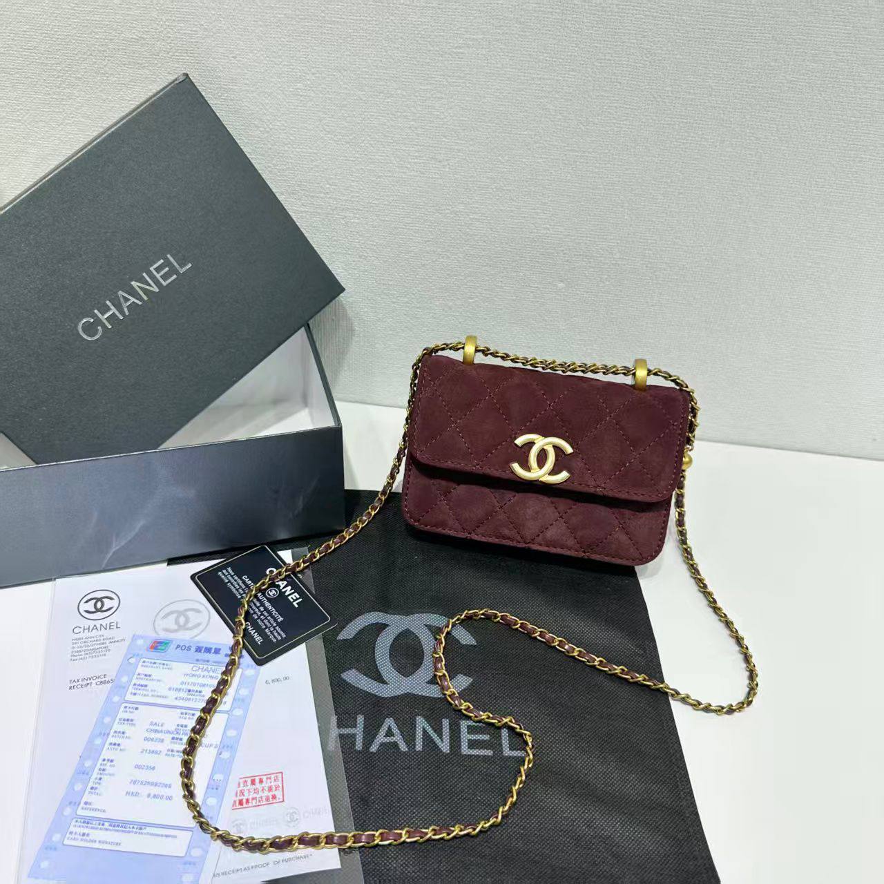 Chanel
95 dhs🇦🇪

Zain143
♥️♥️♥️