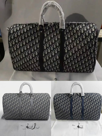 Dior

90 dhs🇦🇪🇦🇪

Zain35
♥️♥️♥️