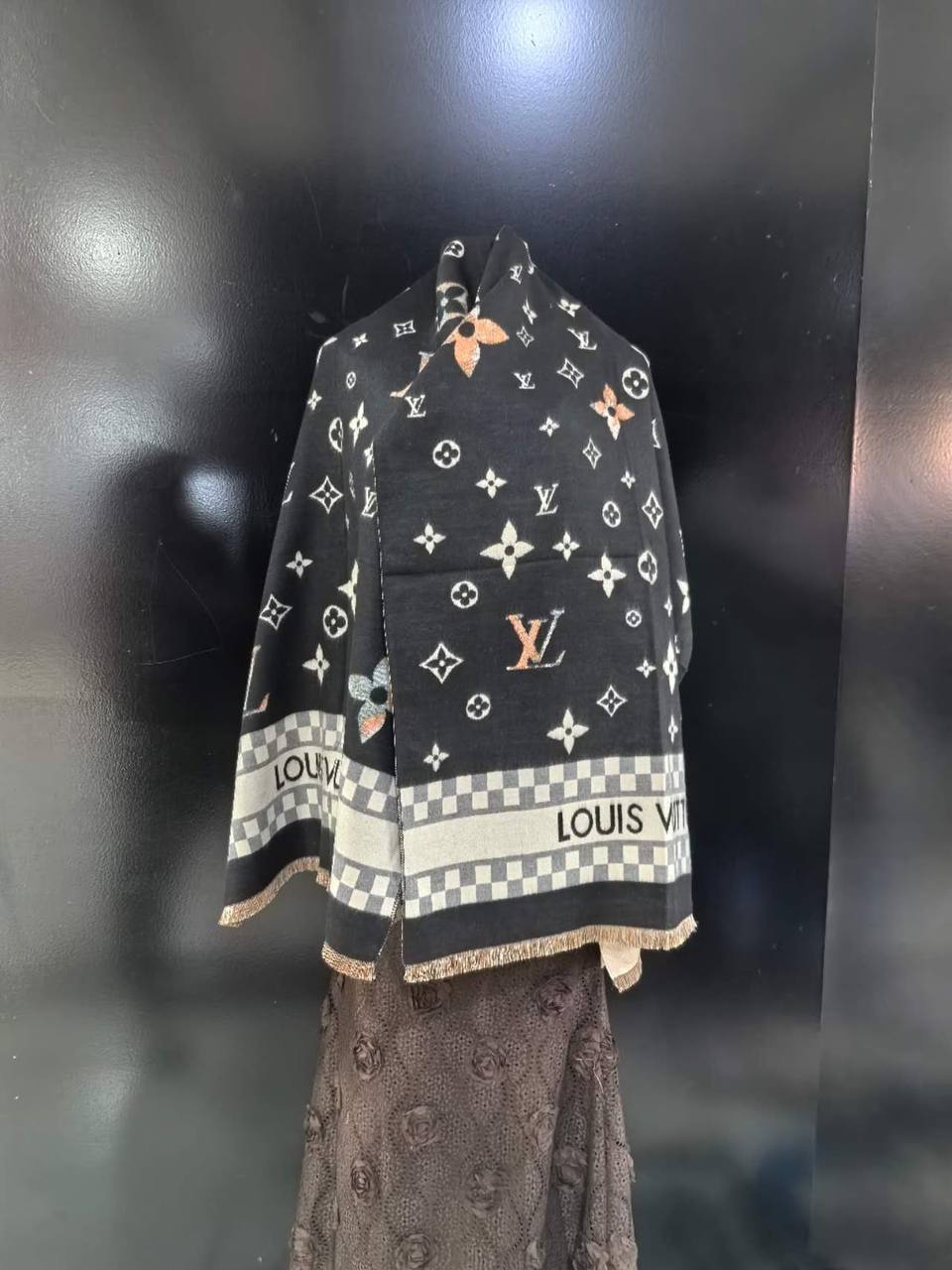 Good quality 
Scarf 
45 dhs🇦🇪🇦🇪

Zain295
♥️♥️♥️