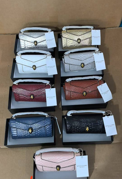 Bvlgari 

105 dhs🇦🇪🇦🇪

Zain305
♥️♥️♥️