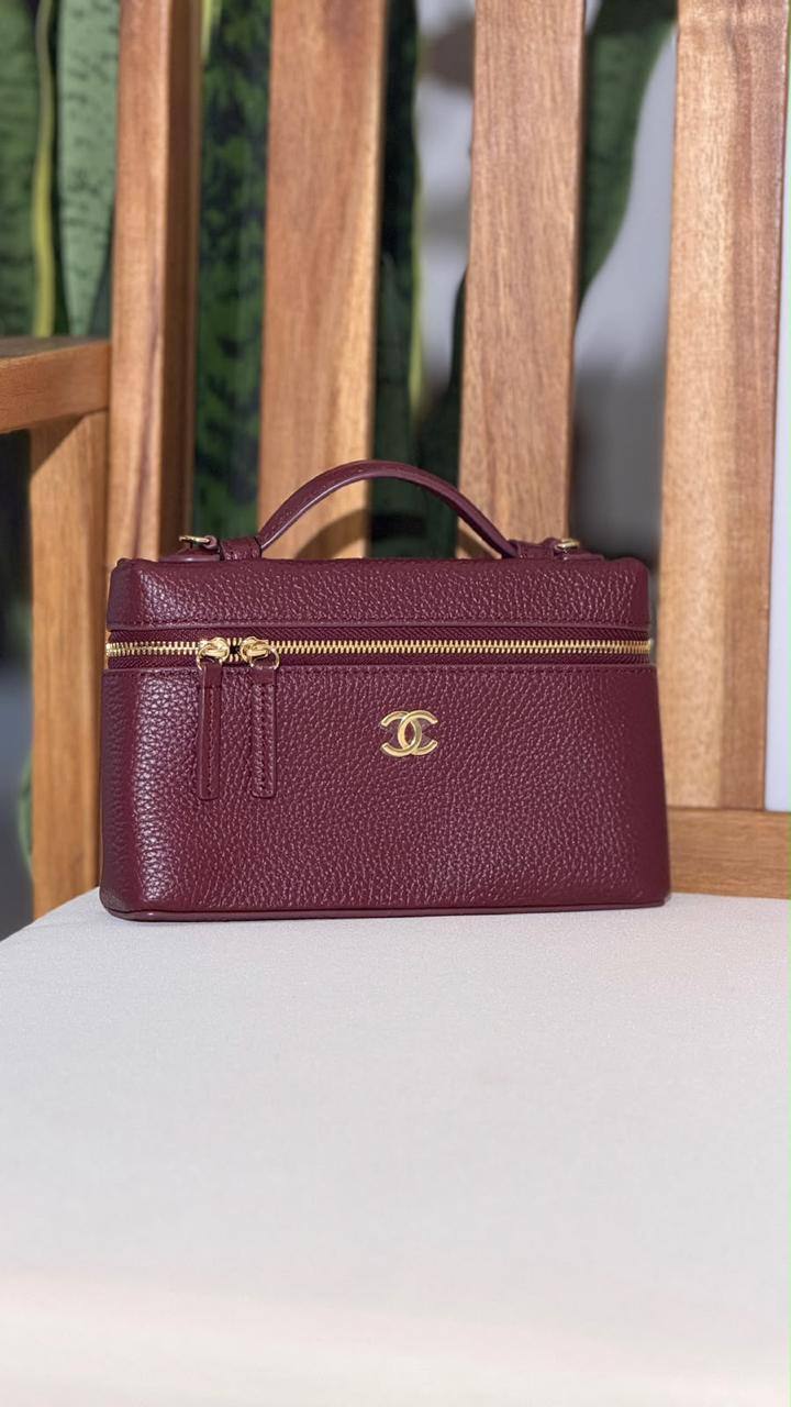 Bags
Super Master Quality ⚡️
Original Packing 🎁
Size 20&25 CM📏
For Price 👇 WhatsApp✅
0568585901 
0507557372
0552275751 Owner Zain 👌

Zain321
♥️♥️♥️