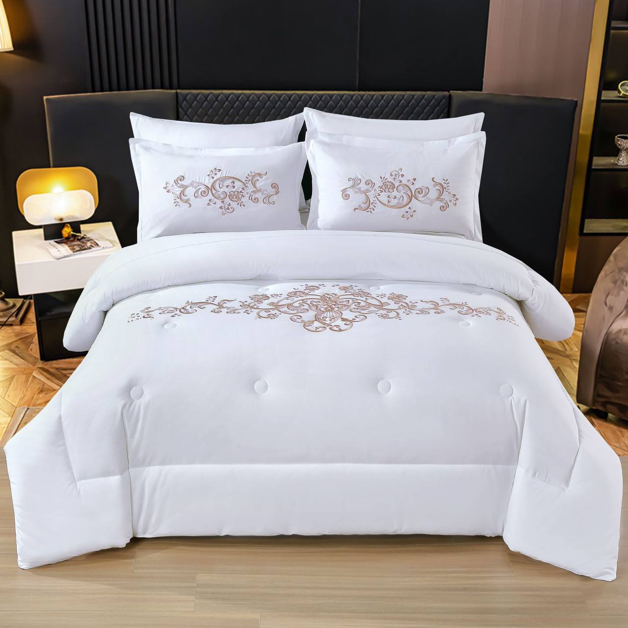 💥💥💥
New collection ✅✅✅✅
Embroidered 🪡🪡🪡
100 % cotton 
Bedsheets set 
King size cover set 6pcs set 
1 cover 
1 bedsheets 
4 pillowcases 
120 dhs🪙💚

Zain99
♥️♥️♥️