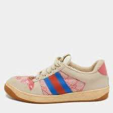 Gucci Grey/Pink Nubuck Leather 
36-40 available 
180 dhs🇦🇪

Zain242
♥️♥️♥️