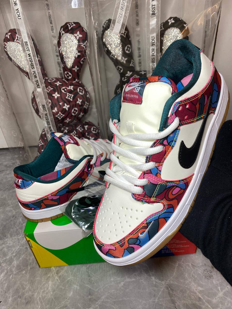 Nike Parra x Dunk Low Pro SB 'Abstract Art'
36-45 AVAILABLE 🤩
220 dhs🪙💕

Zain242
♥️♥️♥️