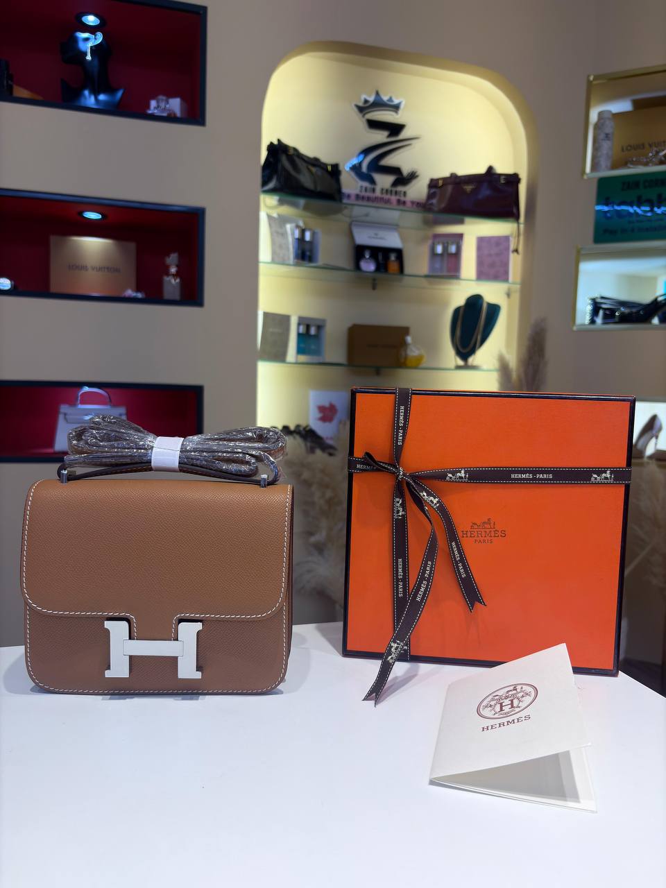 Hermes Master🌺🌺
340 dhs💛

Zain52
♥️♥️♥️
Zc