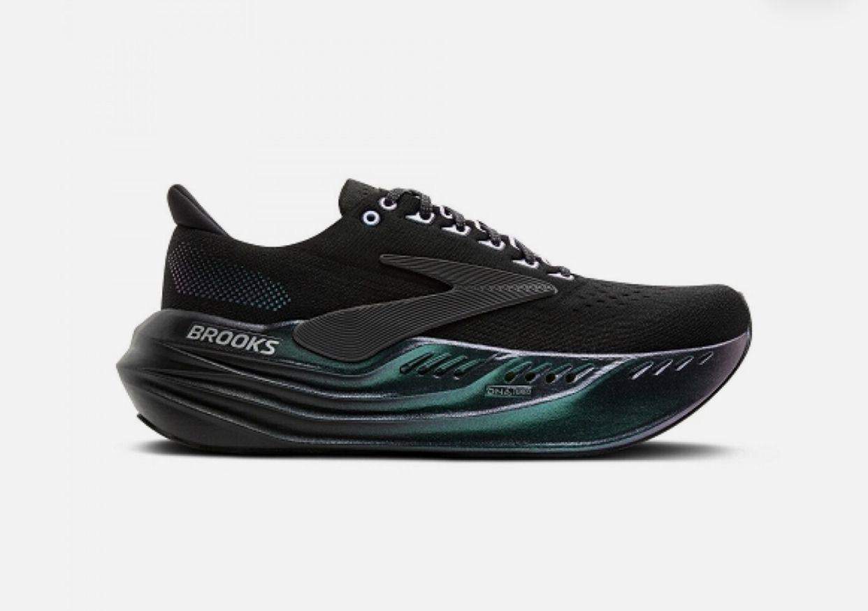 BROOKS Glycerin Max sneakers ‘Aurora Black’
36-45 AVAILABLE 🤩
230 dhs🪙💚

Zain242
♥️♥️♥️
