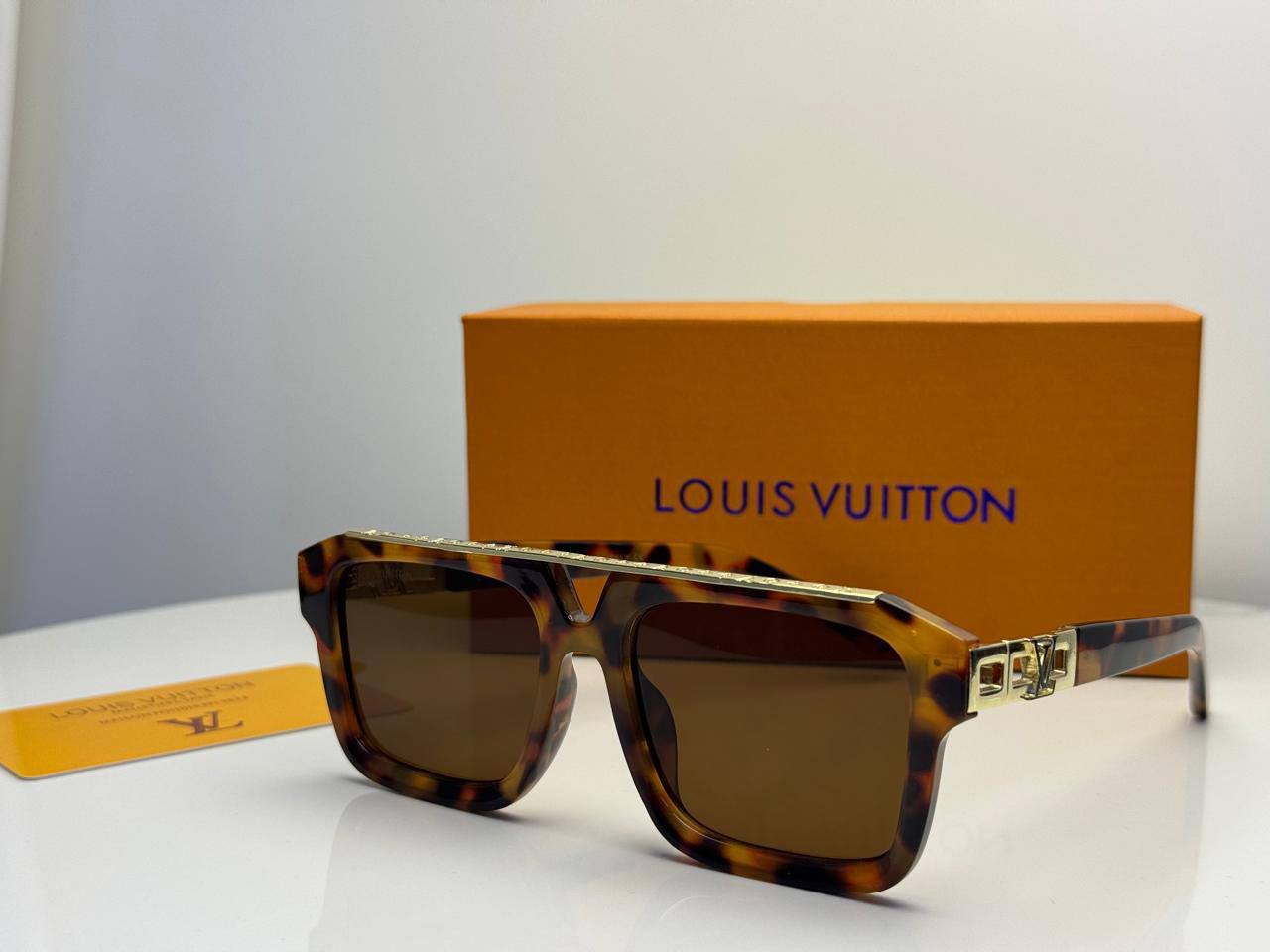 Sunglasses
65 dhs✅

Zain182
♥️♥️♥️