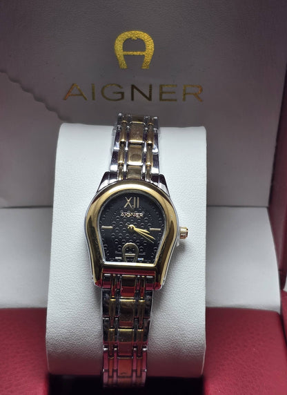 Aigner Ladies
55 dhs🇦🇪🇦🇪

Zain29
♥️♥️♥️