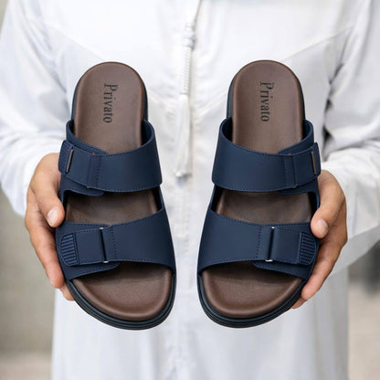 slippers for men good quality  with box and paper bag size available (40to46) 6to12) 
180 dhs❣️

Zain59
♥️♥️♥️