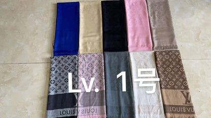 Cotton scarf 
45 dhs🪙🌨️

Zain93
♥️♥️♥️