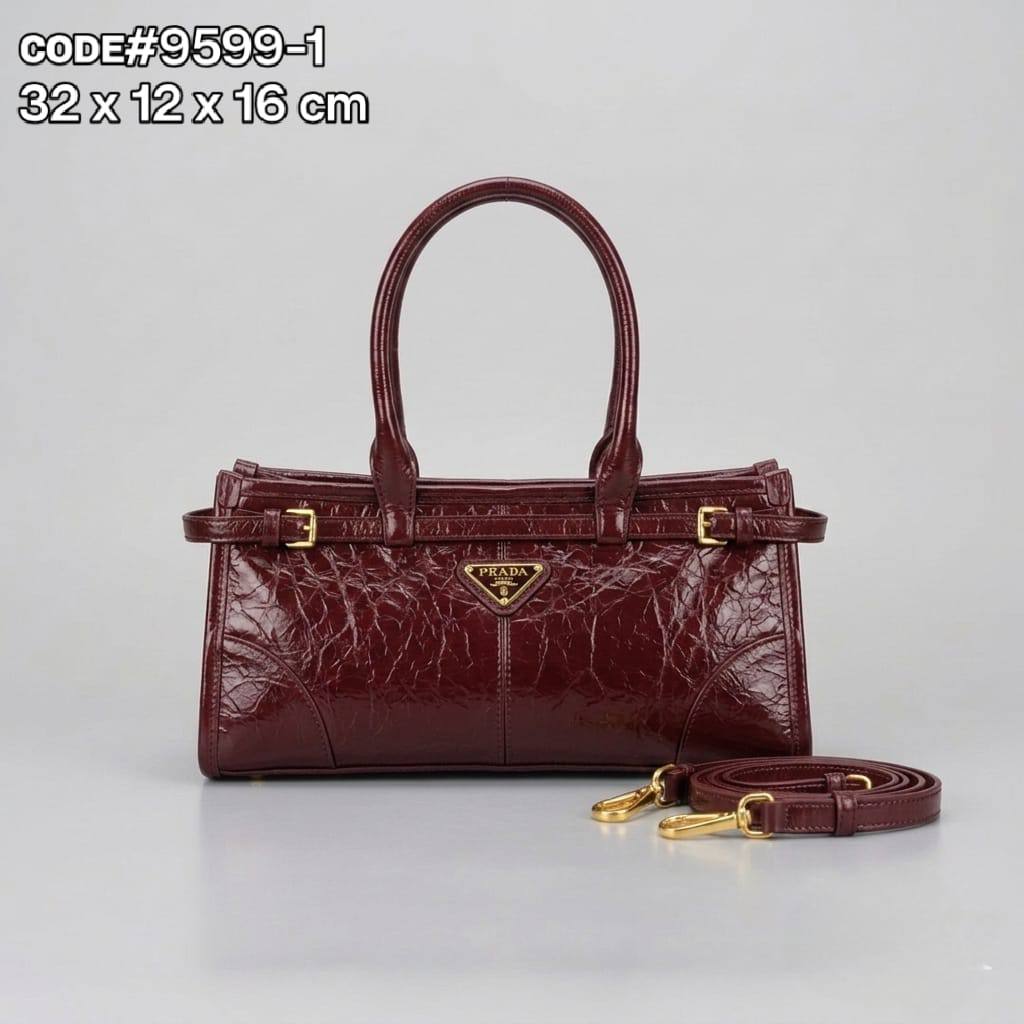 Prada ʙᴏɴɴɪᴇ ʜᴀɴᴅʙᴀɢ
ʟᴀᴍʙsᴋɪɴ ʟᴇᴀᴛʜᴇʀ ᴍᴀᴛᴇʀɪᴀʟ
ɢᴏʟᴅ ʜᴀʀᴅᴡᴀʀᴇ
ɪᴛ ʜᴀs ᴀ ʙᴇʟᴛ ʟᴏɴɢ sᴛʀᴀᴘ
sɪᴢᴇ : 32 cm

95 dhs🇦🇪🇦🇪

Zain31
♥️♥️♥️