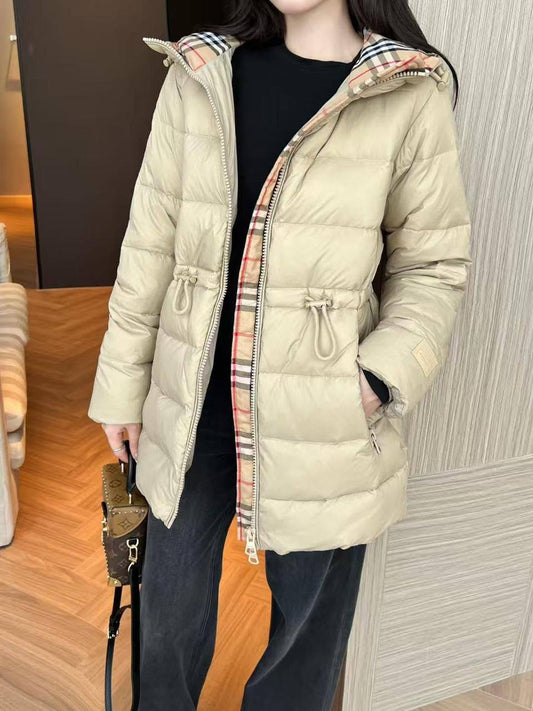 *New collections*
*BURBERRY*
*Super Master quality*
*Sizes:S M L* 
630 dhs🇦🇪🇦🇪

Zain308
♥️♥️♥️