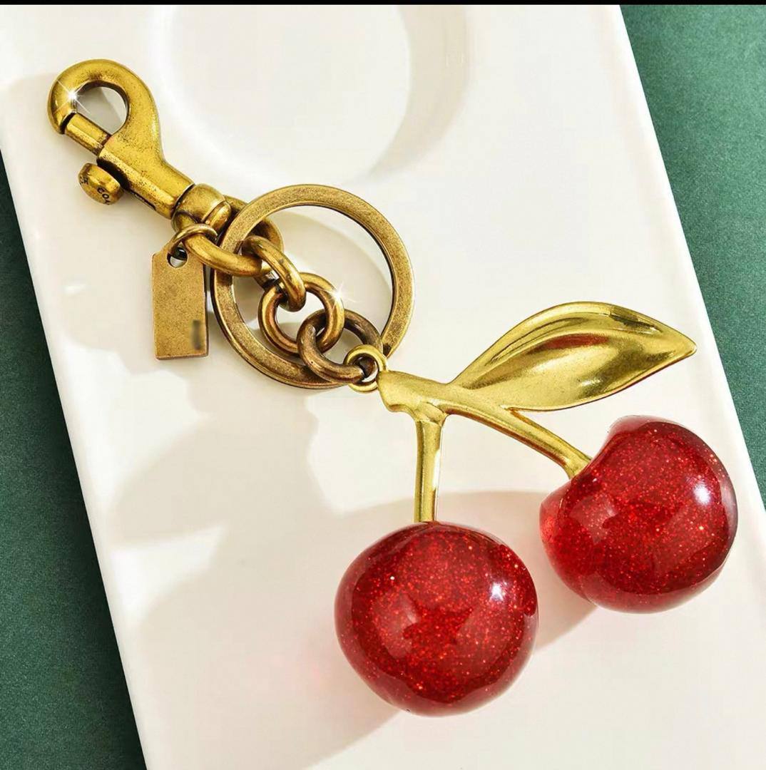 Cherry
20 dhs✅

Zain26
♥️♥️♥️