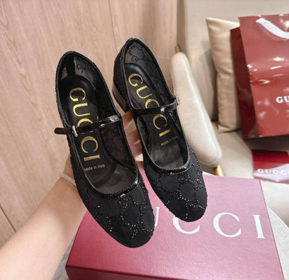 GUCCI 
MASTER Quality  
SIZE 36-41 
230 dhs✅

Zain88
♥️♥️♥️