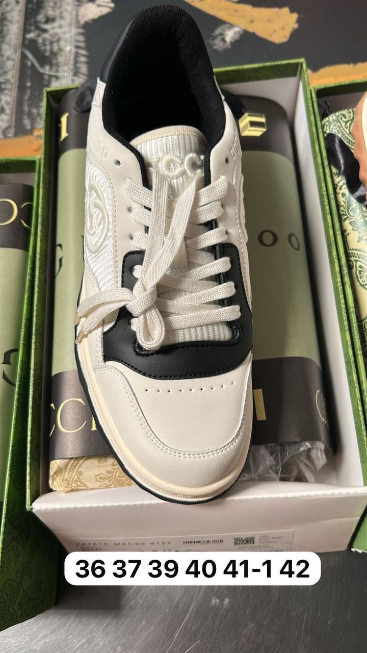 Gucci

150 dhs✅

Zain146
♥️♥️♥️