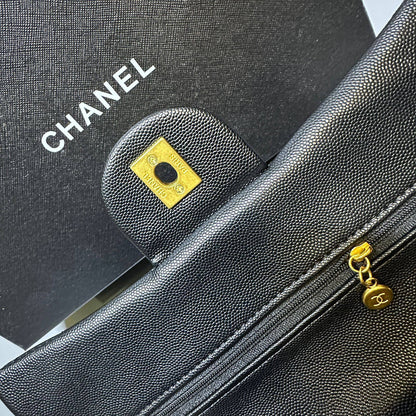 CHANEL
 GOOD QUALITY 
WITH BOX
125 dhs🇦🇪

Zain39
💓💓💓