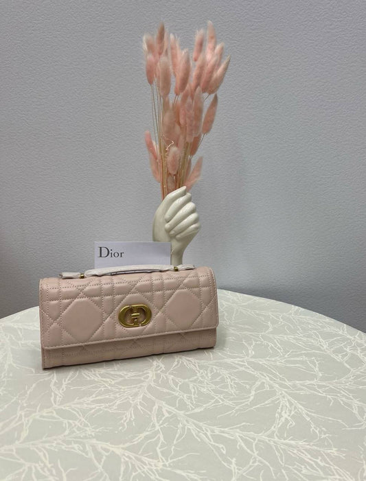 Dior 💕💕✨
Super master quality 🔥🔥
Available ✨💕💕
With full packing 📦🎀
For Price 👇 WhatsApp✅
0568585901 
0507557372
0552275751 Owner Zain 👌

Zain252
♥️♥️♥️
