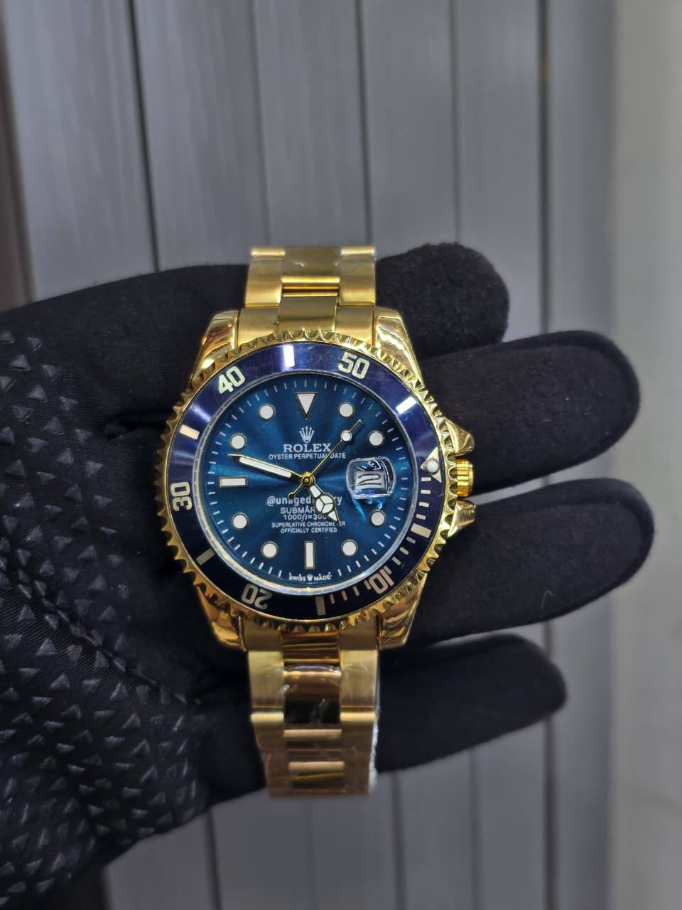 Rolex Men
65 dhs🪙🌨️
*Battery*

Zain29
♥️♥️♥️