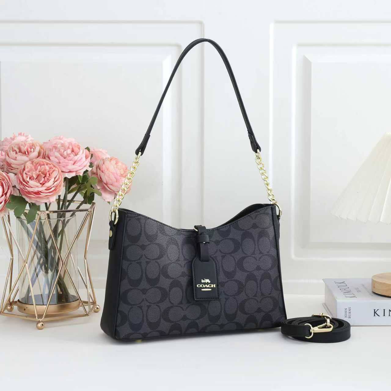 Coach  

95 dhs✅

Zain253
♥️♥️♥️