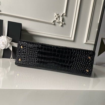 Chanel 
New Came
Master ✅✅✅
For Price 👇 WhatsApp✅
0568585901 
0507557372
0552275751 Owner Zain 👌

Zain255
♥️♥️♥️