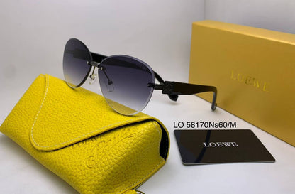 Loewe
70 dhs✅

Zain126
♥️♥️♥️