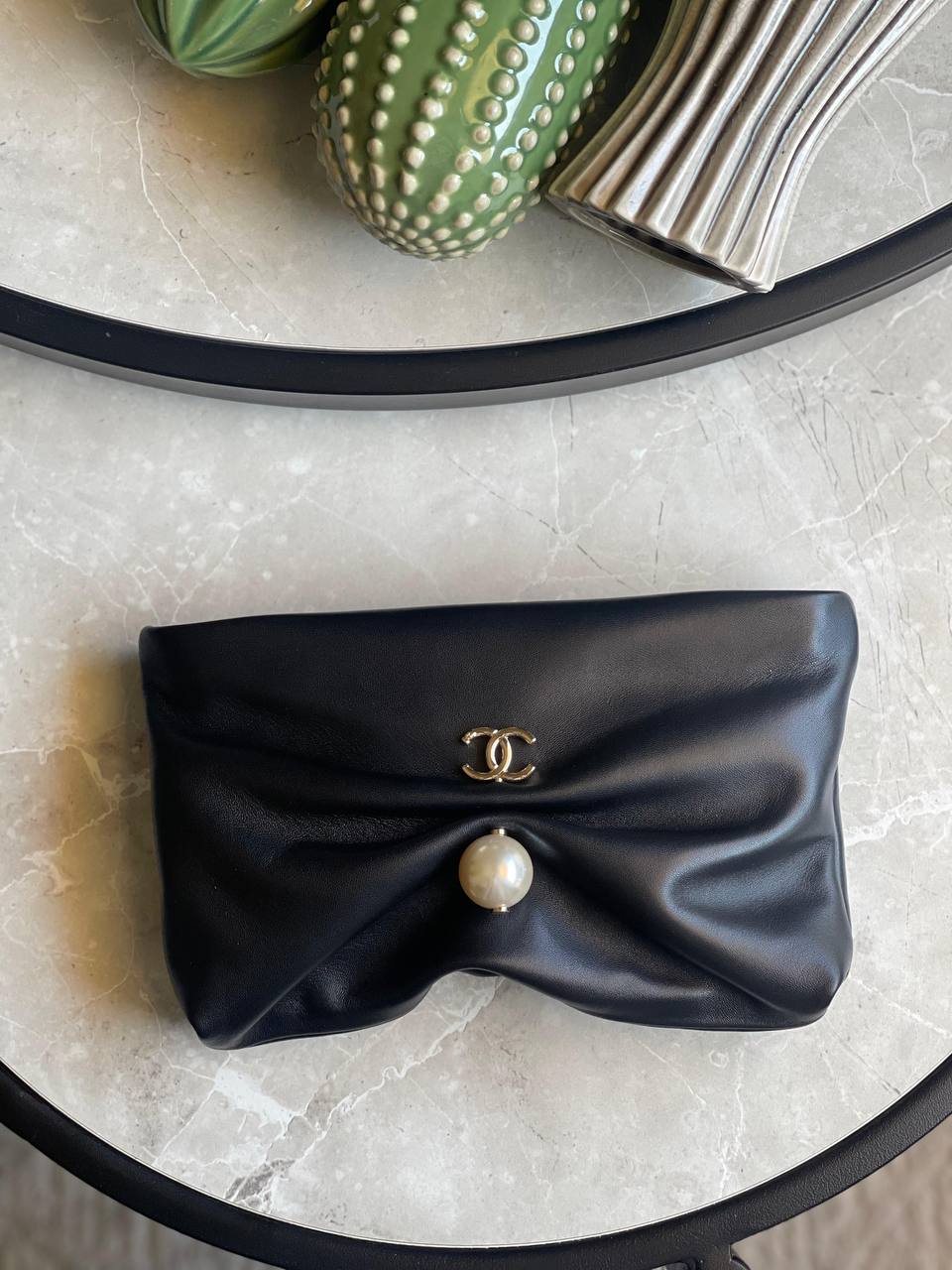 CHANEL ✨
Available original box 📦 
With full packing 🎀🎀
Super high quality 💥💥
For Price 👇 WTSP Text Zain 0568585901

Zain283
♥️♥️♥️