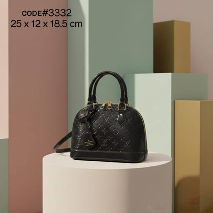 LV
ᴀʟᴍᴀ ᴍᴏɴᴏɢʀᴀᴍ
ɢʟᴏssʏ ᴍᴀᴛᴇʀɪᴀʟ
ɪᴛ ʜᴀs ʟᴏɴɢ ʙᴇʟᴛ sᴛʀᴀᴘ
sɪᴢᴇ : 25 cm

70 dhs❣️

Zain31
♥️♥️♥️