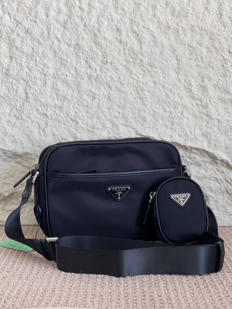 PRADA

Unisex Messenger Bag

Master Quality
410 dhs🇦🇪🇦🇪

Available

Zain179
♥️♥️♥️