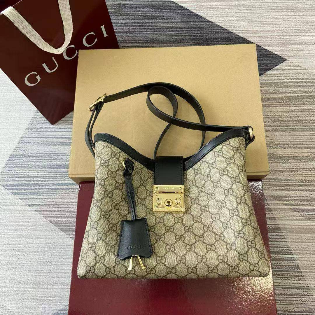Gucci
Master
250 dhs🪙🌨️

Zain153
♥️♥️♥️