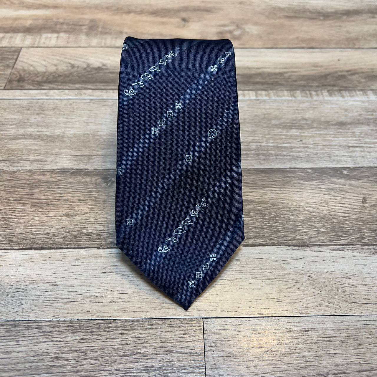 TIE
Master🌺🌺
180 dhs✅

Zain202
♥️♥️♥️