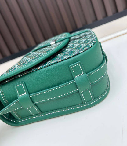 GOYARD SLING BAG 
UNISEX 
HIGH QUALITY 
WITH BOX
110 dhs🇦🇪🇦🇪

Zain295
♥️♥️♥️