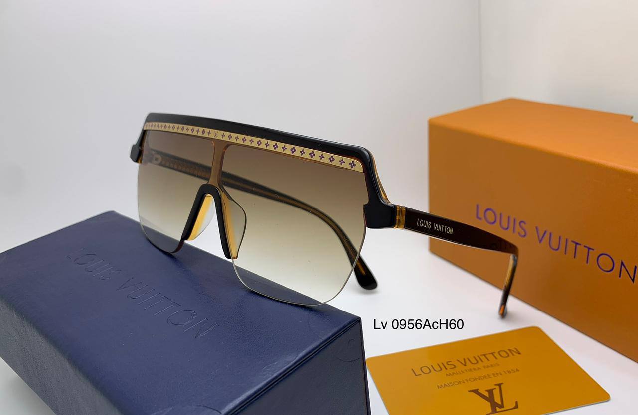 LV
Men’s master quality 
180 dhs❣️

Zain126
♥️♥️♥️