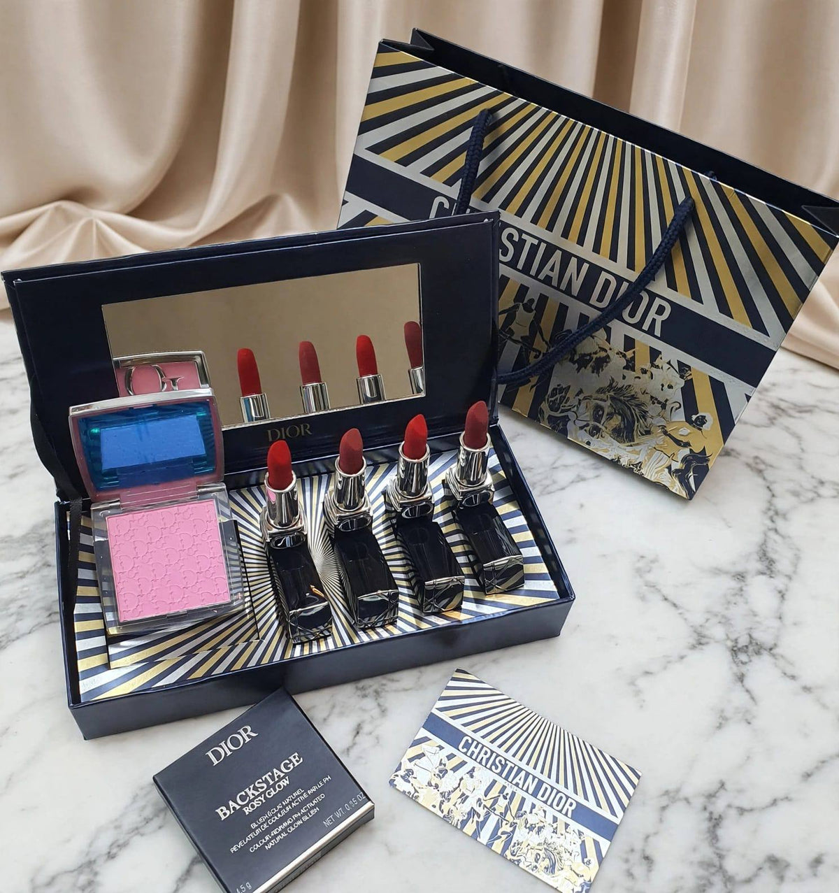 Dior box

75 dhs🇦🇪🇦🇪

Zain64
♥️♥️♥️