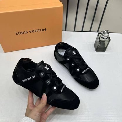 LV
Size 36-41
140 DHS🪙🌨️

Zain40
♥️♥️♥️