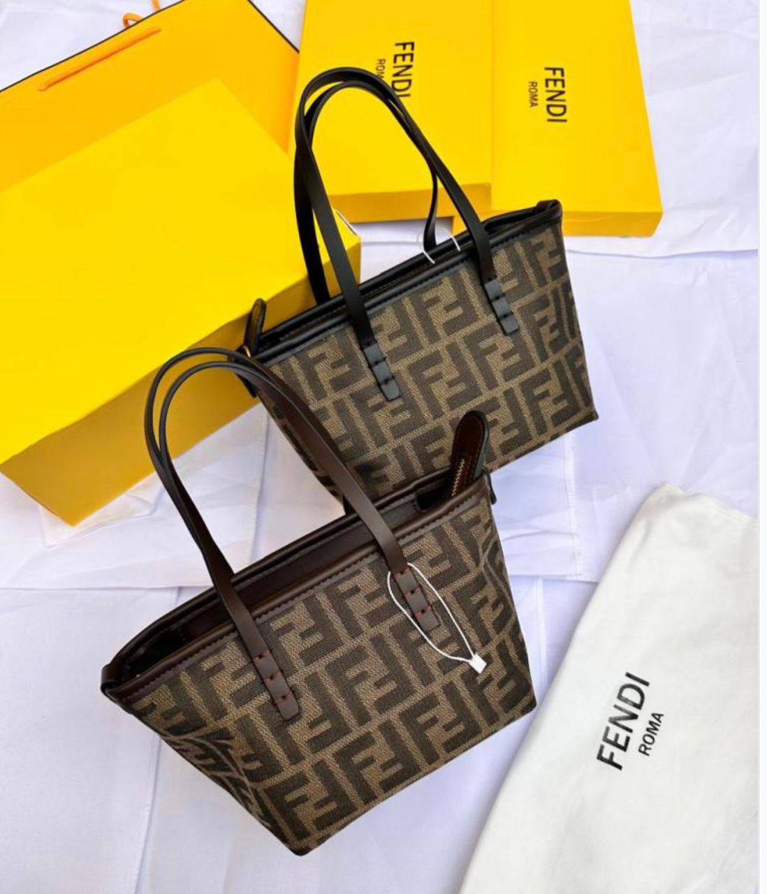 Fendi
100 dhs✅
size：22cm
good-quality 

with box
🎁🎁🎁

Zain35
♥️♥️♥️