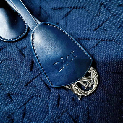 DIOR 
GOOD  QUALITY  
125 dhs🇦🇪

Zain39
♥️♥️♥️