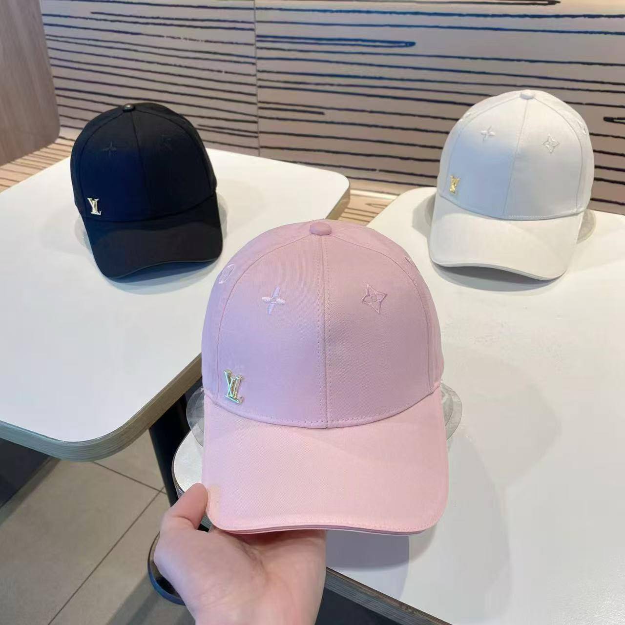 Caps
45 dhs✅

Zain93
♥️♥️♥️