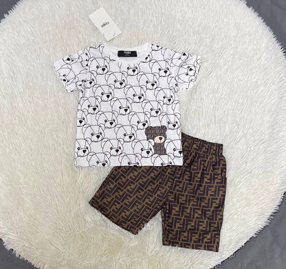 Fendi
Loewe
Dior
Gucci
D&G 


3-6m，6-12m，12-18m，2-3y，3-4y，4-5y，5-6y，7-8y，9-10y，11-12y。

110 aed

Zain151
♥️♥️♥️