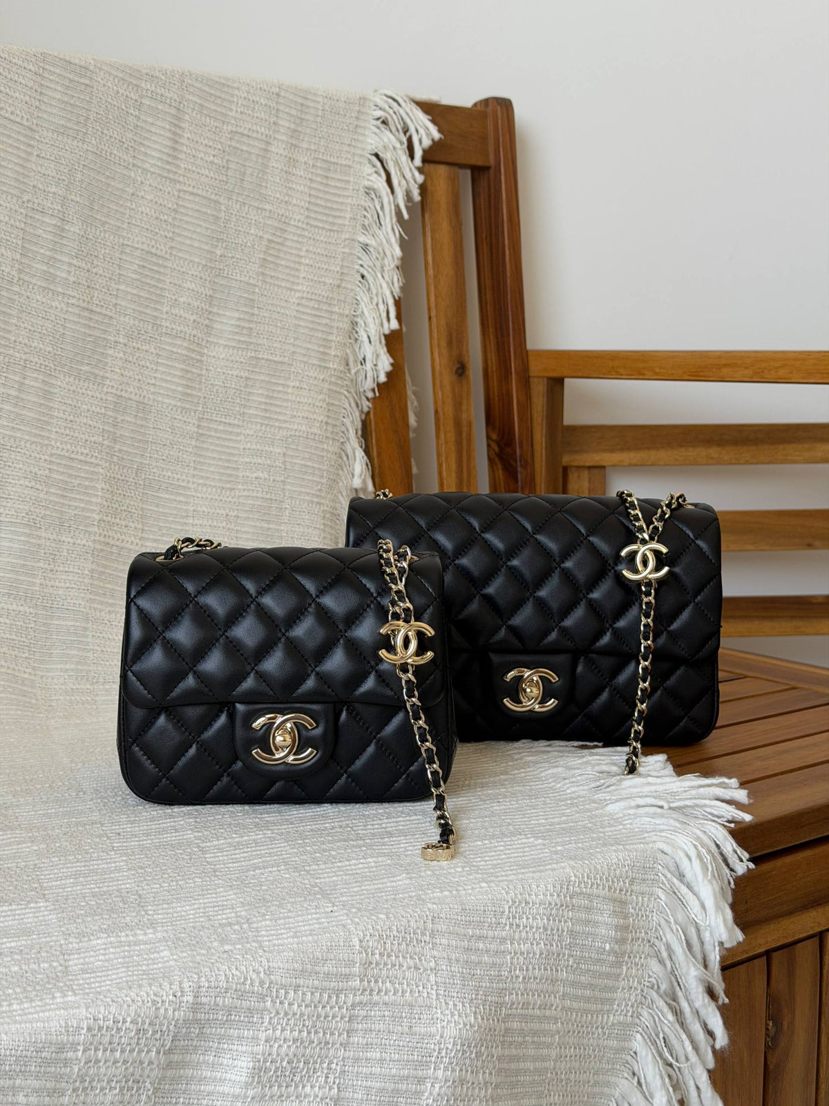 Chanel

For Price 👇 WhatsApp✅
0568585901 
0507557372
0552275751 Owner Zain 👌

Zain317
♥️♥️♥️