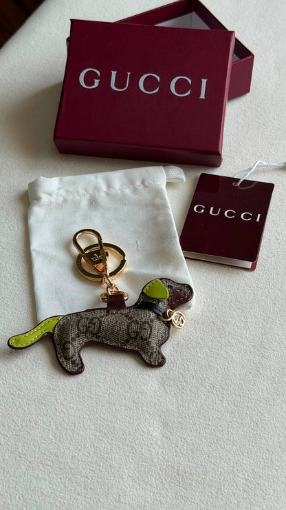 GUCCI CHARMS
Super master quality 
*with complete packing*🎁

320 dhs✅

Zain280
♥️♥️♥️