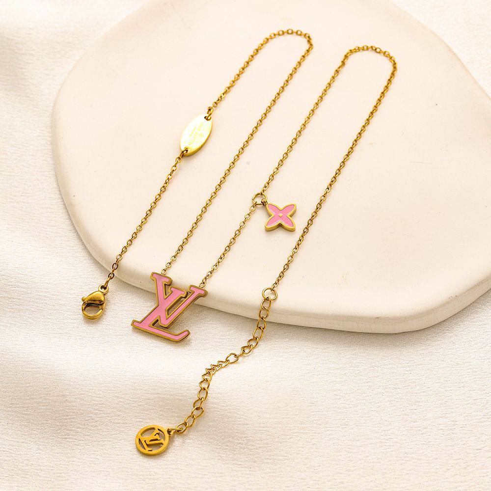 New arrival LV stainless steel with 18k gold plated necklace 
Offer price 
30 dhs🪙💚 / pc without box 
40 dhs🪙💚 / pc with LV box and paperbag

Zain243
♥️♥️♥️