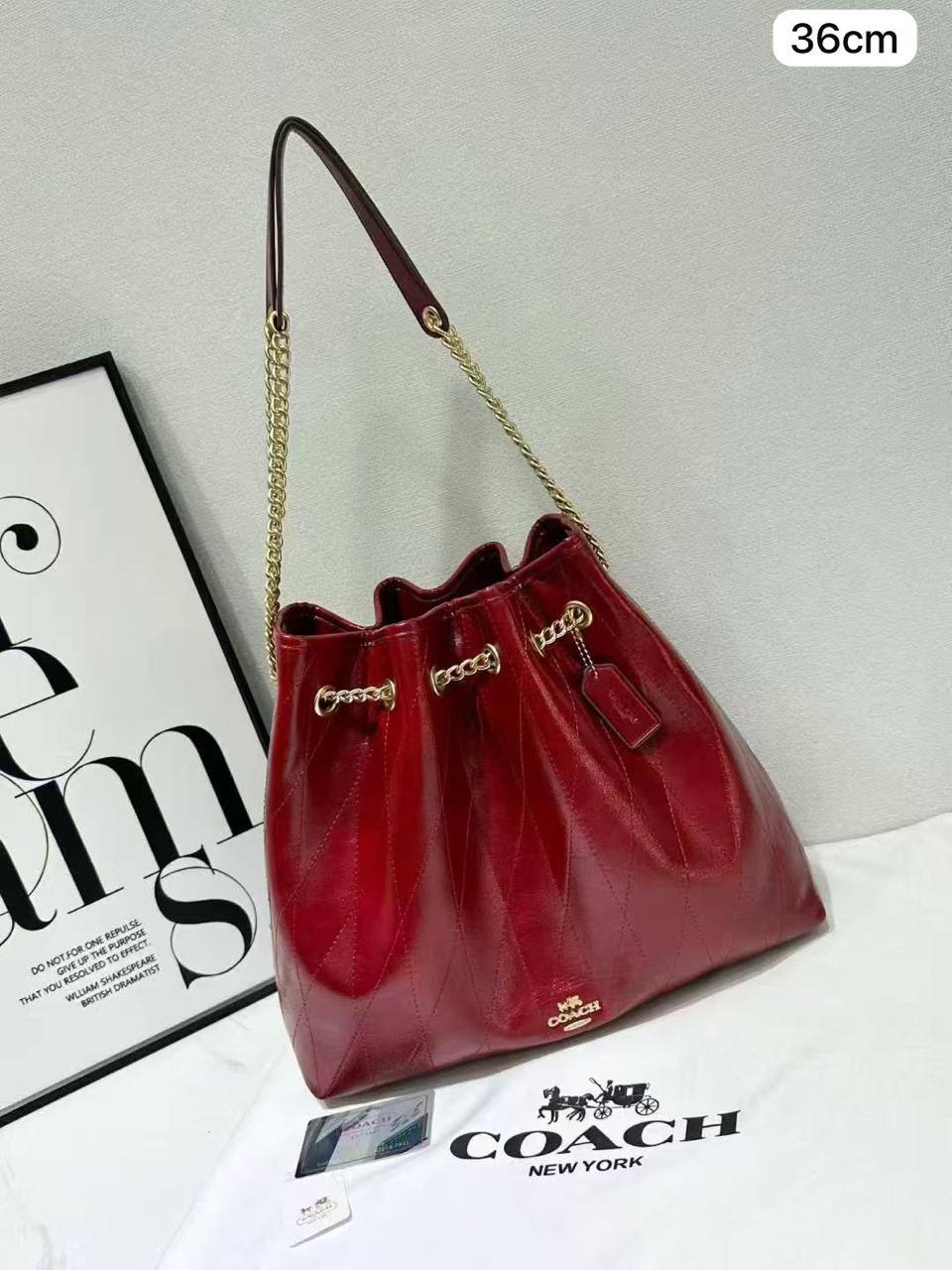 💖 Coach Evelyn
1️⃣ First quality
Size : 36 * 32 cm
100 dhs🇦🇪🇦🇪

Zain115
♥️♥️♥️