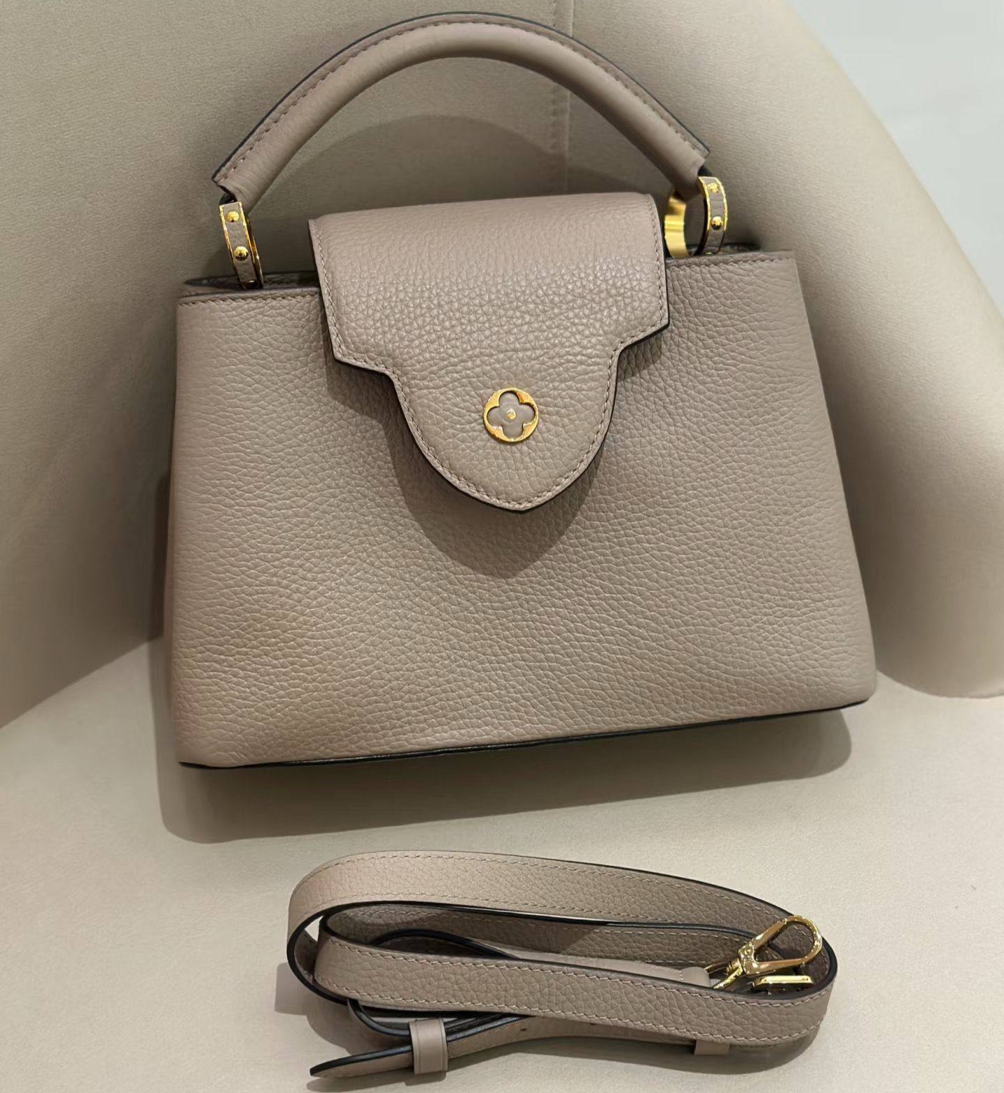 LV
Master Bags +++
For Price 👇 WTSP Text Zain 0568585901

Zain142
♥️♥️♥️