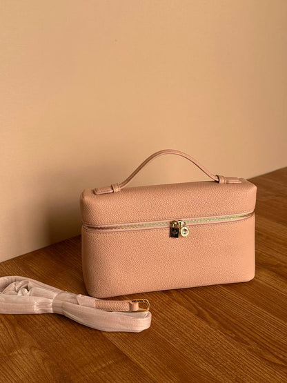 LORO PIANA 

27cm 
370 dhs🇦🇪

MASTER QUALITY 
With box🎁

Zain167
♥️♥️♥️