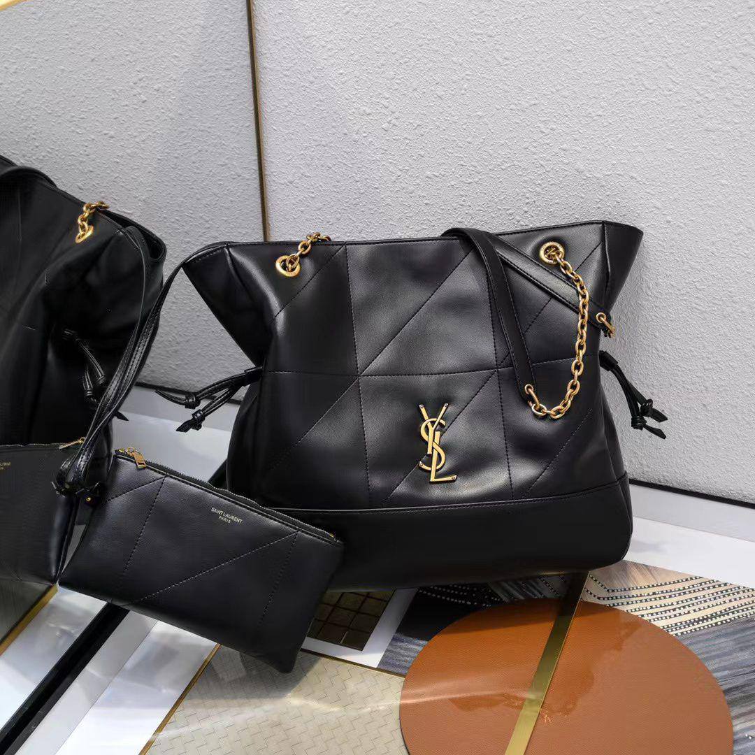 YSL Master
300 dhs🪙🌹

Zain153
♥️♥️♥️