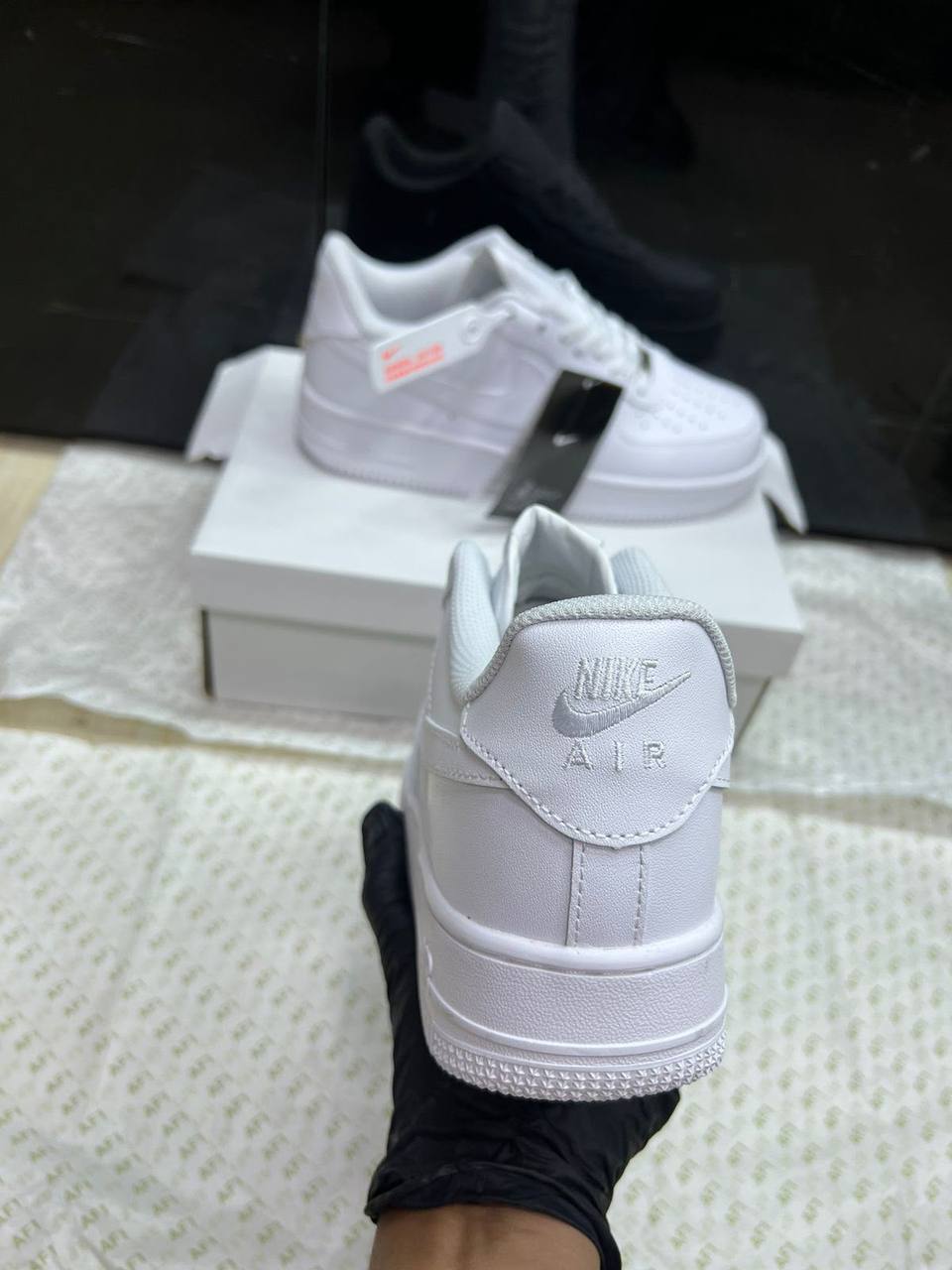 2026 Very good quality
Full-size  36-45
100 dhs🇦🇪🇦🇪

Zain311
♥️♥️♥️