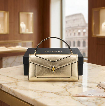 Bvlgari 

115 dhs🇦🇪🇦🇪

Zain254
♥️♥️♥️