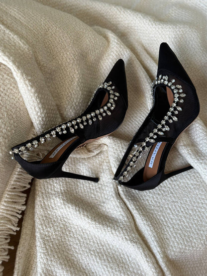 AQUAZZURA 

36 to 41

430 dhs🇦🇪🇦🇪🇦🇪

Zain288
♥️♥️♥️