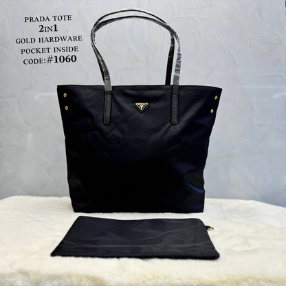ᴘʀᴀᴅᴀ tote ʙᴀɢ 
sʜᴏᴜʟᴅᴇʀ
sɪʟᴠᴇʀ ʜᴀʀᴅᴡᴀʀᴇ 
ᴡᴀᴛᴇʀ ʀᴇsɪsᴛᴀɴᴛ 
ᴘᴏᴄᴋᴇᴛ ɪɴsɪᴅᴇ
ɴʏʟᴏɴ ᴍᴀᴛᴇʀɪᴀʟ 
120 dhs🪙💕

Zain56
♥️♥️♥️